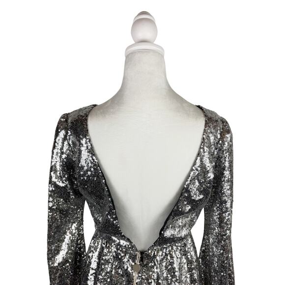 Saloni Camille Open Back Sequin Mini Dress Silver 4 NWT - Picture 7 of 10